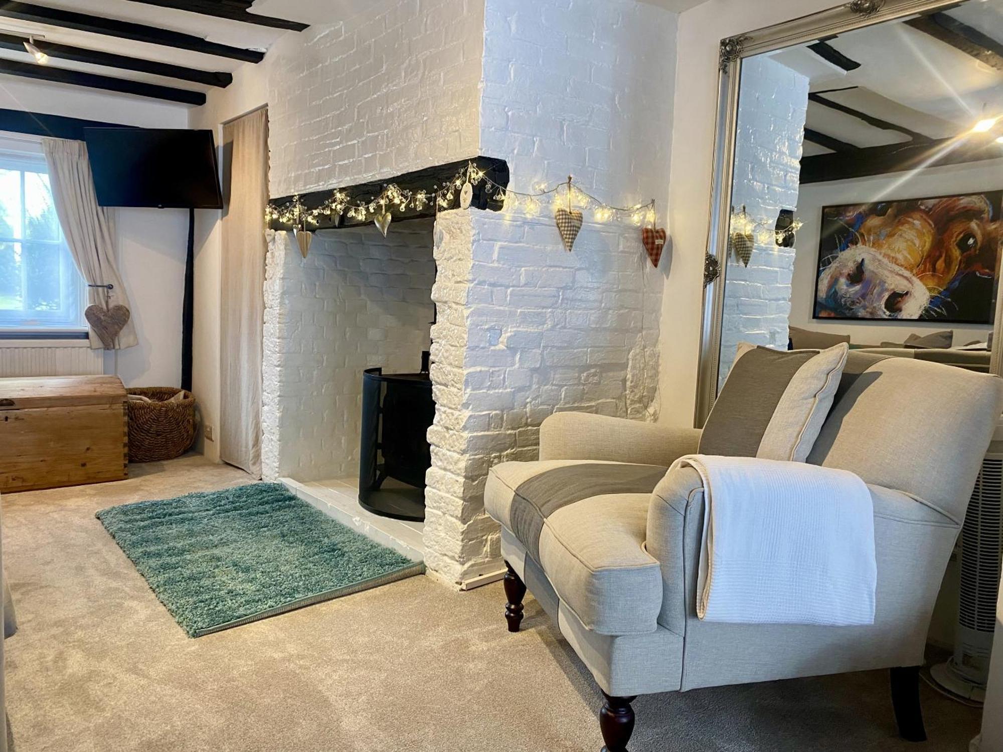 Chestnut Tree Cottage, 7 High Street 阿丁莱 客房 照片